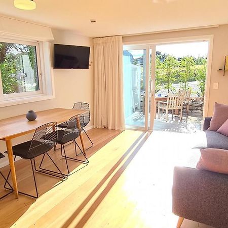 Kowhai Apartment - Private Opposite Golf Course Central วานากา ภายนอก รูปภาพ